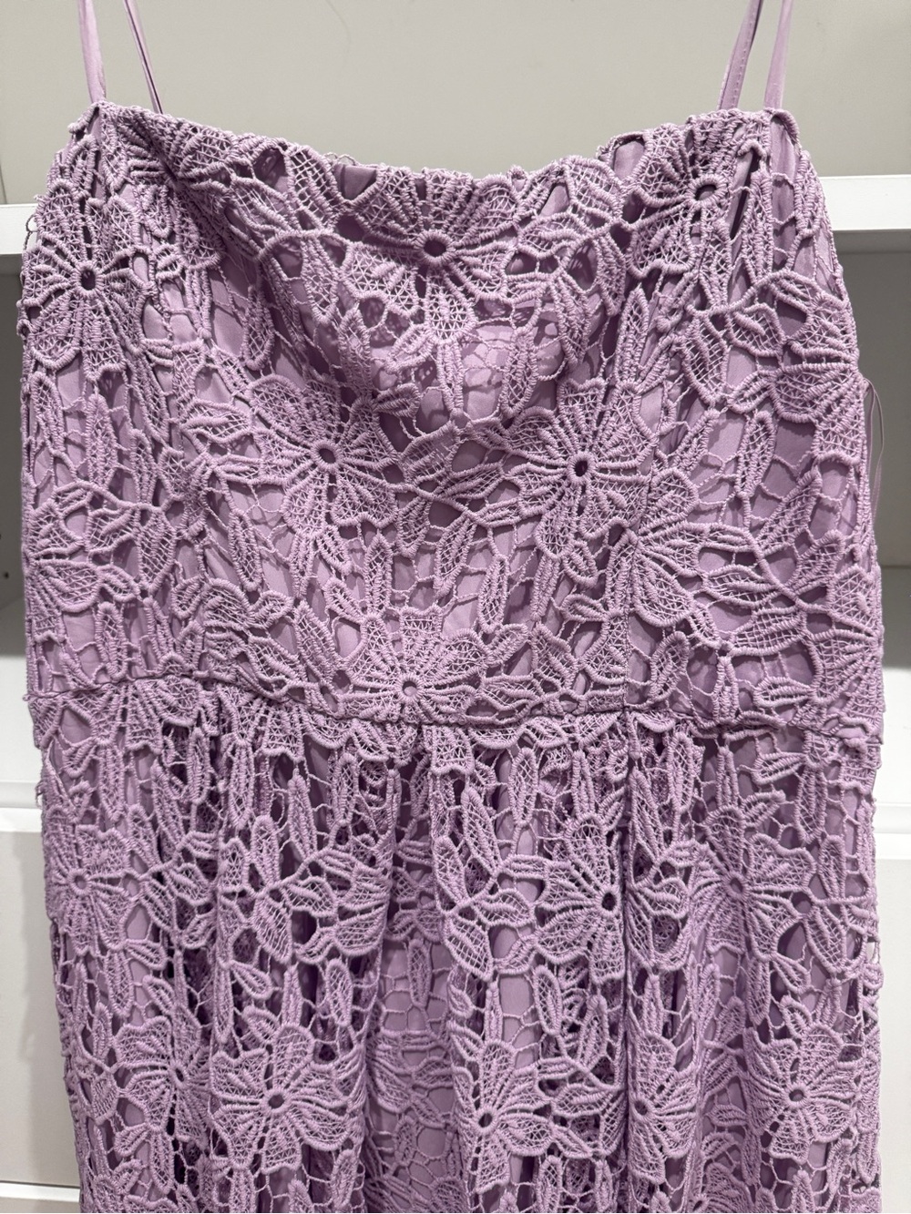 ASTR the Label Lilac Lace Midi Dress with Spaghetti Straps - Picture 3 of 6